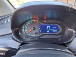 CHEVROLET - ONIX 1.4 MPFI LTZ 8V FLEX 4P MANUAL - 2017/2018 - BRANCA - R$ 63.900,00