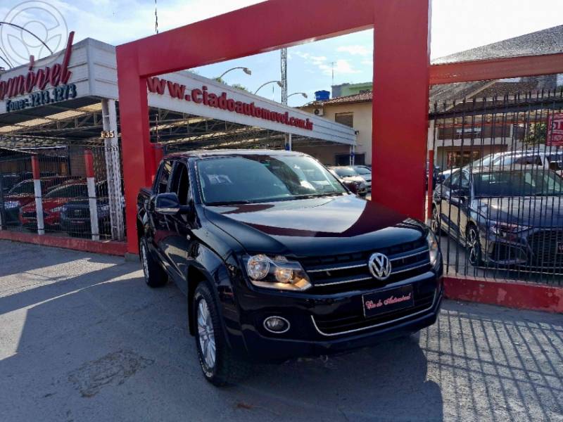 VOLKSWAGEN - AMAROK 2.0 HIGHLINE 4X4 CD 16V TURBO INTERCOOLER DIESEL 4P AUTOMÁTICO - 2013/2013 - PRETA - R$ 86.000,00