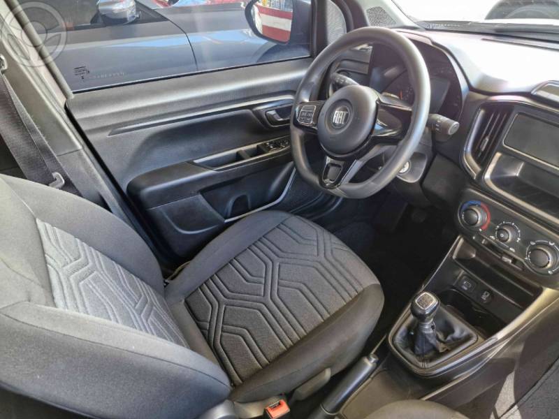 FIAT - STRADA 1.3 FREEDOM PLUS CS 8V FLEX 2P MANUAL - 2023/2023 - CINZA - R$ 92.000,00
