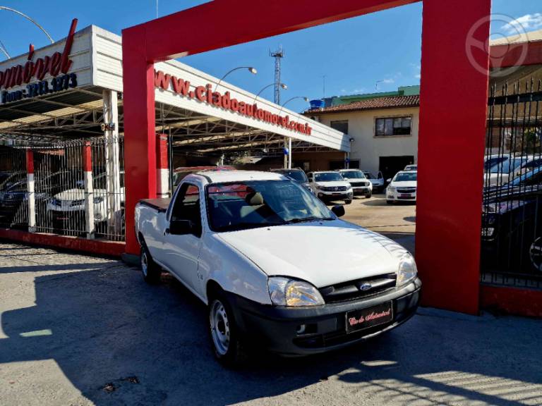 FORD - COURIER 1.6 L 8V FLEX MANUAL - 2013/2013 - BRANCA - R$ 39.800,00