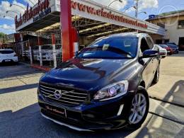 VOLVO - XC60 2.4 D5 MOMENTUM DIESEL AWD 4P AUTOMÁTICO - 2016/2017 - CINZA - R$ 98.000,00