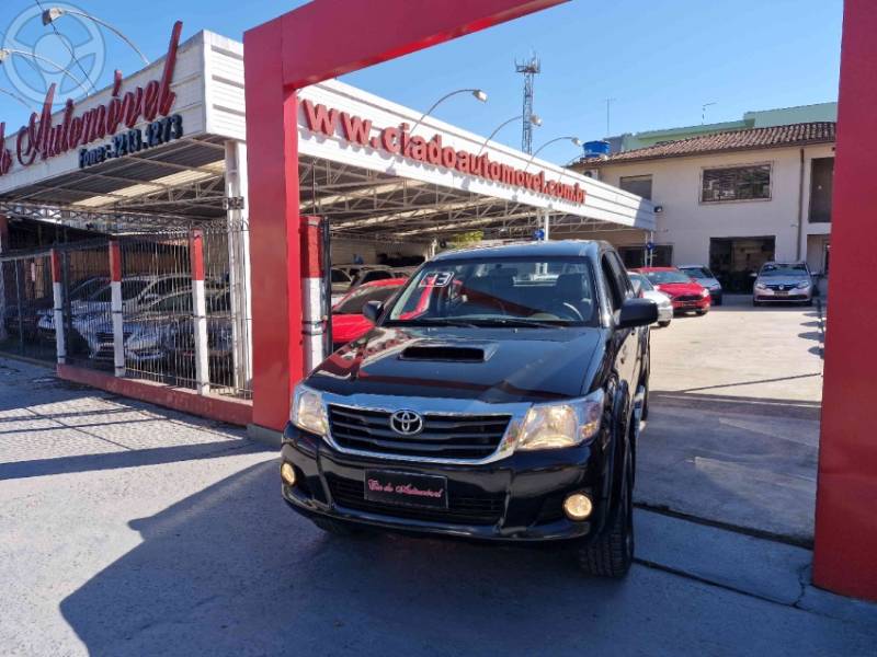 TOYOTA - HILUX 3.0 SR 4X4 CD 16V TURBO INTERCOOLER DIESEL 4P AUTOMÁTICO - 2012/2013 - PRETA - R$ 129.000,00