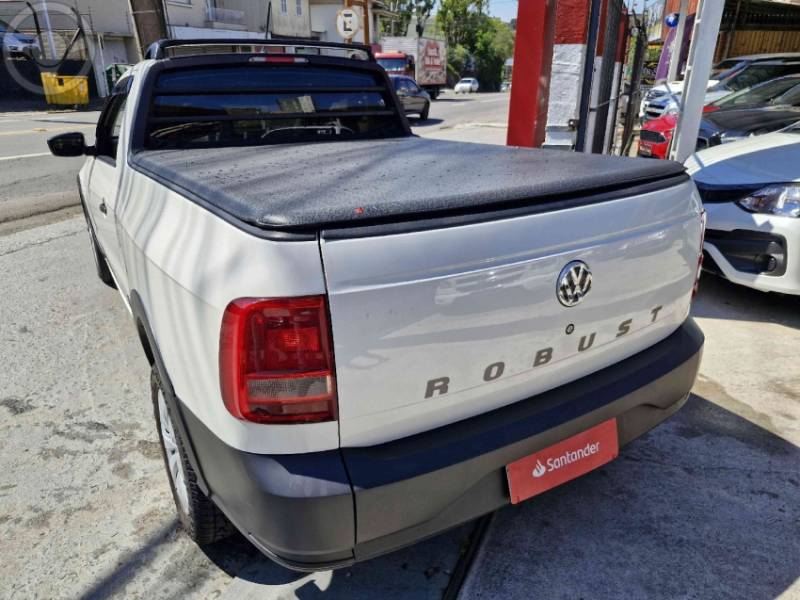 VOLKSWAGEN - SAVEIRO 1.6 MSI ROBUST CS 8V FLEX 2P MANUAL - 2017/2018 - BRANCA - R$ 52.900,00