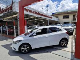 CHEVROLET - ONIX 1.4 MPFI LTZ 8V FLEX 4P MANUAL - 2018/2018 - BRANCA - R$ 67.900,00
