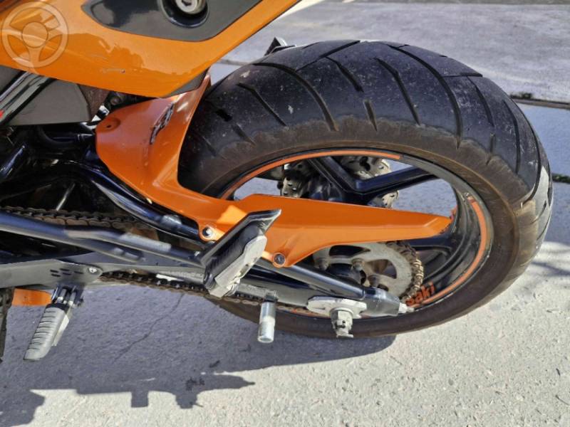 KAWASAKI - ER-6N ABS - 2010/2010 - LARANJA - R$ 22.990,00