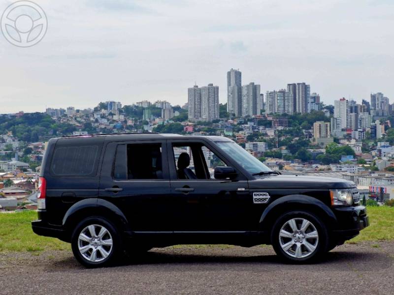 LAND ROVER - DISCOVERY 4 3.0 SE 4X4 V6 24V BI-TURBO DIESEL 4P AUTOMÁTICO - 2013/2013 - PRETA - R$ 98.000,00