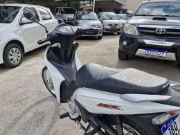 HONDA - BIZ 110I - 2022/2022 - BRANCA - R$ 13.900,00