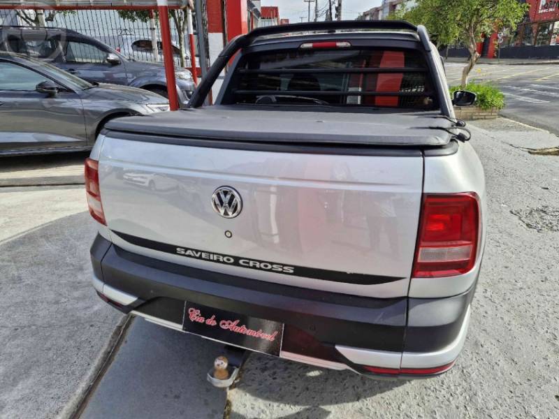 VOLKSWAGEN - SAVEIRO 1.6 CROSS CD 16V FLEX 2P MANUAL - 2016/2017 - PRATA - R$ 74.900,00