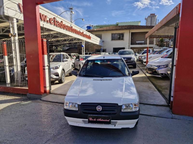 FIAT - UNO 1.0 MPI LE FIRE ECONOMY 8V FLEX 2P MANUAL - 2012/2013 - BRANCA - R$ 24.900,00