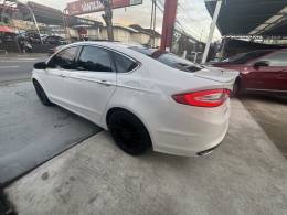 FORD - FUSION 2.0 TITANIUM AWD 16V 4P AUTOMÁTICO - 2012/2013 - BRANCA - R$ 78.900,00