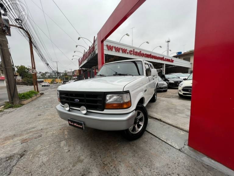 FORD - F-1000 4.3 XL 4X4 CS TURBO DIESEL 2P MANUAL - 1996/1997 - BRANCA - R$ 89.000,00