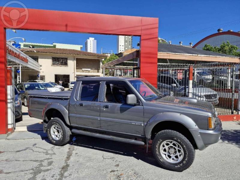 MITSUBISHI - L200 2.5 GLS HPE 4X4 CD 8V TURBO DIESEL 4P MANUAL - 2002/2003 - CINZA - R$ 54.900,00