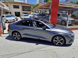 AUDI - A3 2.0 TFSI PERFORMANCE BLACK SEDAN 4P AUTOMÁTICA - 2022/2023 - CINZA - R$ 216.000,00