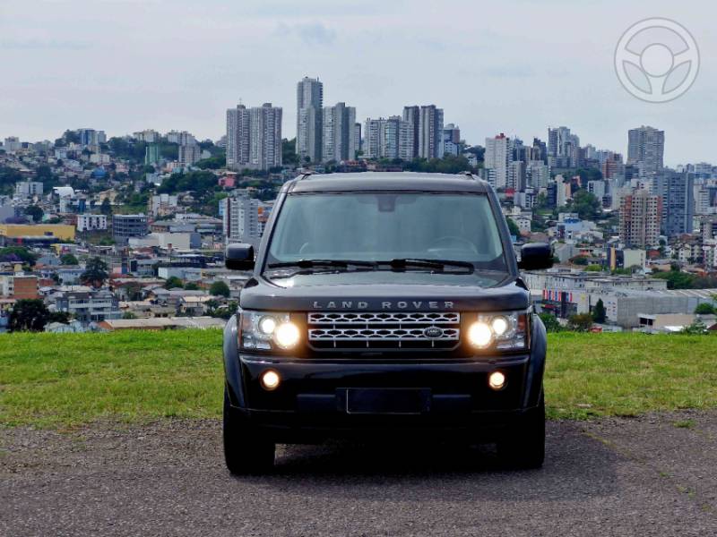 LAND ROVER - DISCOVERY 4 3.0 SE 4X4 V6 24V BI-TURBO DIESEL 4P AUTOMÁTICO - 2013/2013 - PRETA - R$ 98.000,00