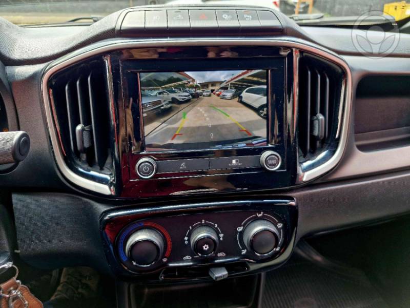 FIAT - STRADA 1.3 MPI FIRE CE 8V 2P MANUAL - 2021/2022 - VERMELHA - R$ 89.000,00