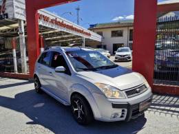 FORD - FIESTA 1.0 MPI TRAIL HATCH 8V FLEX 4P MANUAL - 2007/2008 - PRATA - R$ 21.900,00