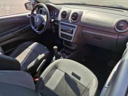 VOLKSWAGEN - SAVEIRO 1.6 MSI ROBUST CS 8V FLEX 2P MANUAL - 2017/2018 - BRANCA - R$ 52.900,00