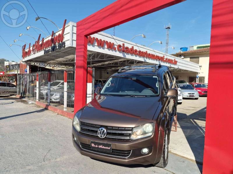 VOLKSWAGEN - AMAROK 2.0 HIGHLINE 4X4 CD 16V TURBO INTERCOOLER DIESEL 4P MANUAL - 2010/2011 - MARROM - R$ 69.800,00