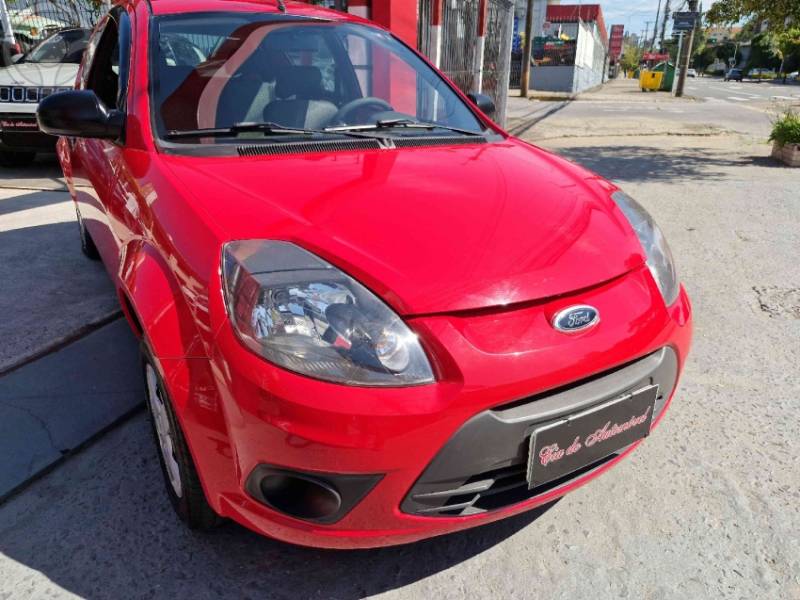 FORD - KA 1.0 MPI 8V FLEX 2P MANUAL - 2013/2013 - VERMELHA - R$ 26.900,00
