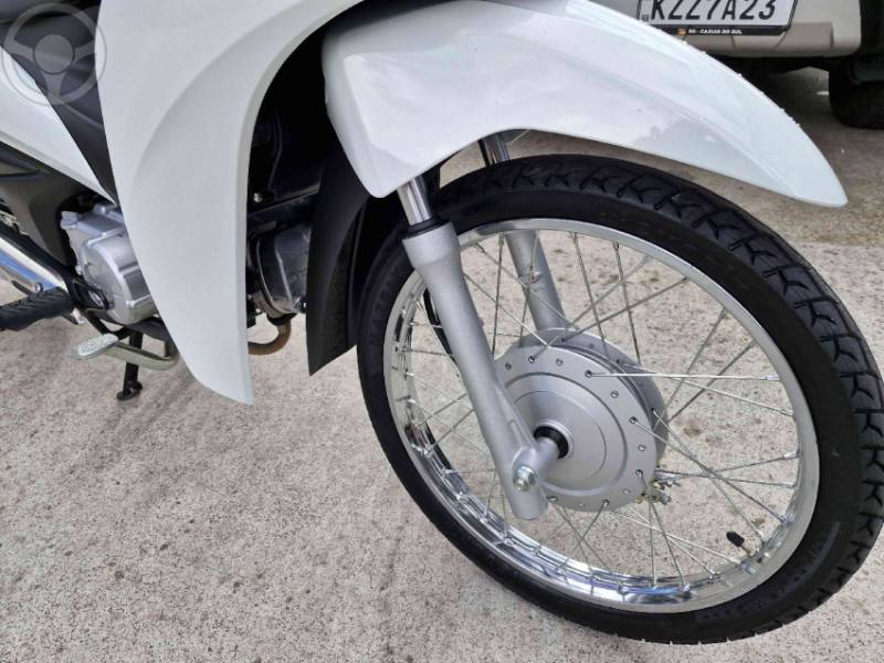 HONDA - BIZ 110I - 2022/2022 - BRANCA - R$ 13.900,00