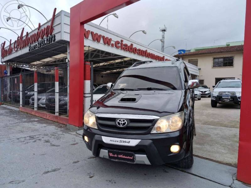 TOYOTA - HILUX SW4 3.0 SRV 4X4 16V TURBO INTERCOOLER DIESEL 4P AUTOMÁTICO - 2006/2007 - PRETA - R$ 98.000,00