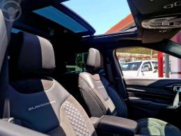 JEEP - COMPASS 2.0 HURRICANE BLACKHAWK 4X4 TURBO 4P AUTOMÁTICO - 2024/2025 - CINZA - R$ 225.000,00