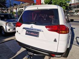 MITSUBISHI - PAJERO DAKAR 3.2 HPE 4X4 7 LUGARES 16V TURBO INTERCOOLER DIESEL 4P AUTOMÁTICO - 2011/2012 - BRANCA - R$ 99.900,00