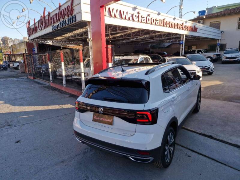 VOLKSWAGEN - T-CROSS 1.0 COMFORTLINE TSI FLEX 4P AUTOMÁTICO - 2021/2021 - BRANCA - R$ 113.000,00