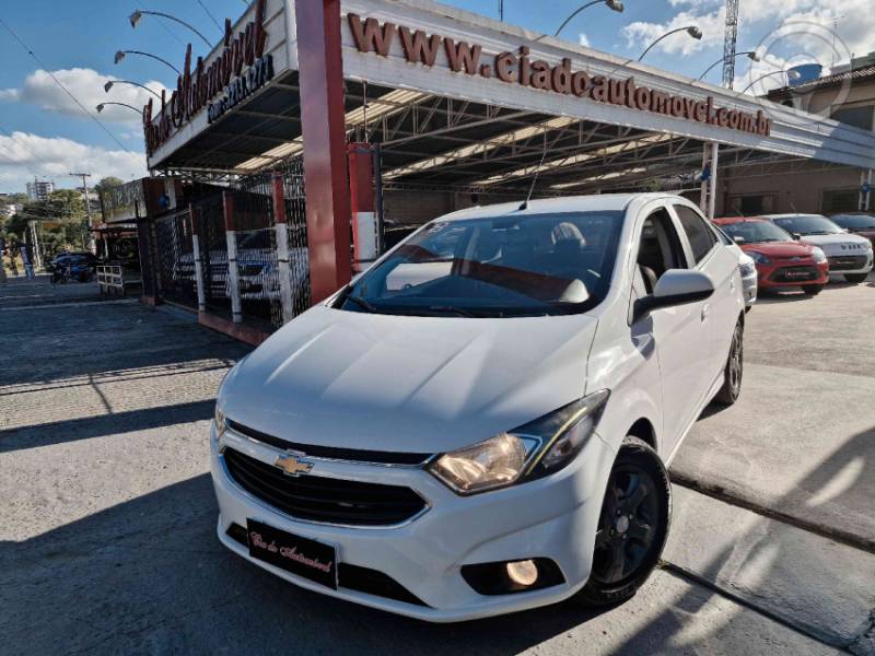 CHEVROLET - ONIX 1.4 MPFI LTZ 8V FLEX 4P MANUAL - 2017/2018 - BRANCA - R$ 63.900,00