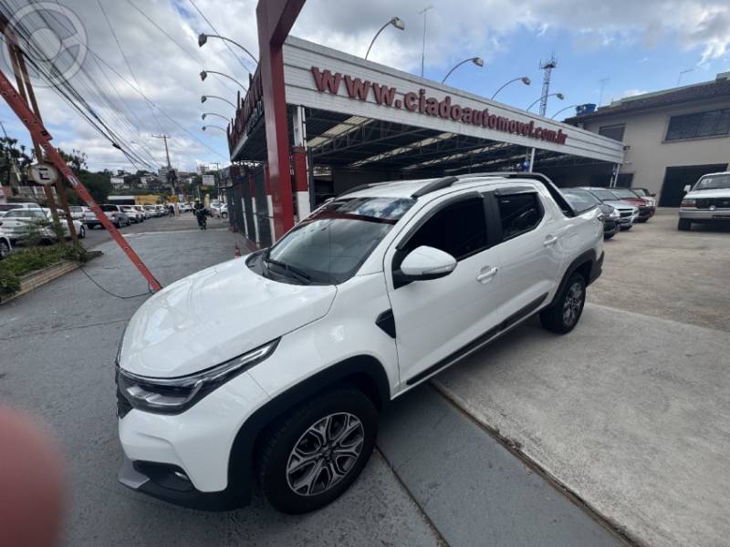 FIAT - STRADA 1.3 VOLCANO CD 8V FLEX 4P MANUAL - 2020/2021 - BRANCA - R$ 112.000,00