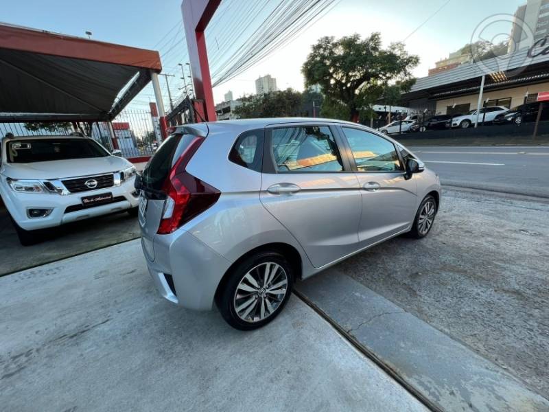 HONDA - FIT 1.5 EX 16V FLEX 4P AUTOMÁTICO - 2016/2016 - PRATA - R$ 64.900,00