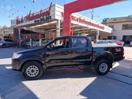 TOYOTA - HILUX 3.0 SR 4X4 CD 16V TURBO INTERCOOLER DIESEL 4P AUTOMÁTICO - 2012/2013 - PRETA - R$ 129.000,00