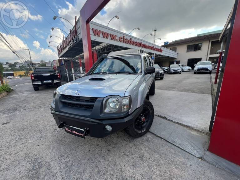 NISSAN - XTERRA 2.8 SE 4X4 8V TURBO INTERCOOLER DIESEL 4P MANUAL - 2003/2004 - PRATA - R$ 69.800,00