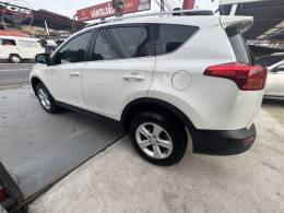 TOYOTA - RAV4 2.0 4X2 16V 4P AUTOMÁTICO - 2014/2014 - BRANCA - R$ 84.900,00
