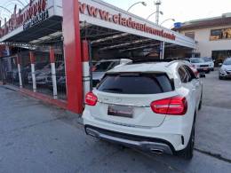 MERCEDES-BENZ - GLA 250 2.0 16V TURBO SPORT 4P AUTOMÁTICO - 2015/2016 - BRANCA - R$ 134.000,00