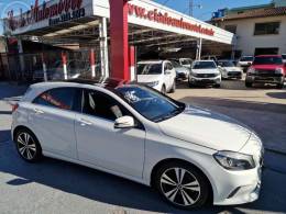MERCEDES-BENZ - A 200 1.6 TURBO 16V FLEX 4P AUTOMÁTICO - 2017/2018 - BRANCA - R$ 119.000,00