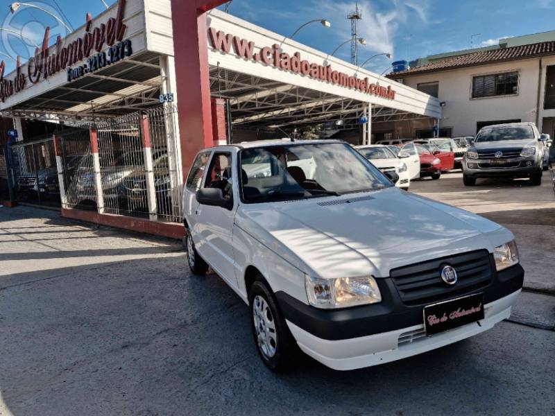 FIAT - UNO 1.0 MPI LE FIRE ECONOMY 8V FLEX 2P MANUAL - 2012/2013 - BRANCA - R$ 24.900,00
