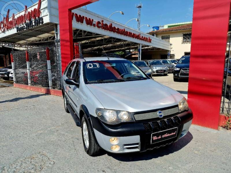 FIAT - PALIO 1.8 MPI ADVENTURE WEEKEND 8V FLEX 4P MANUAL - 2006/2007 - PRATA - R$ 27.900,00