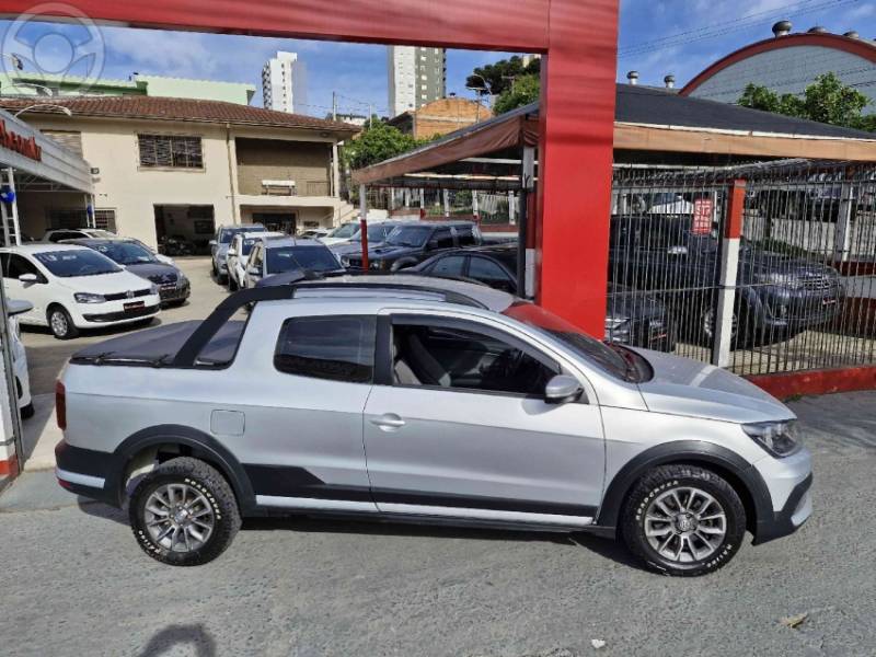 VOLKSWAGEN - SAVEIRO 1.6 CROSS CD 16V FLEX 2P MANUAL - 2016/2017 - PRATA - R$ 74.900,00