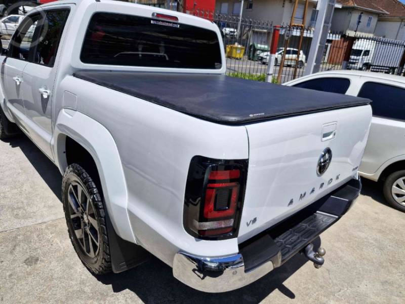 VOLKSWAGEN - AMAROK 3.0 V6 TDI HIGHLINE CD DIESEL 4MOTION AUTOMÁTICO - 2024/2025 - BRANCA - R$ 290.000,00