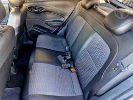 CHEVROLET - ONIX 1.4 MPFI LTZ 8V FLEX 4P MANUAL - 2017/2018 - BRANCA - R$ 63.900,00